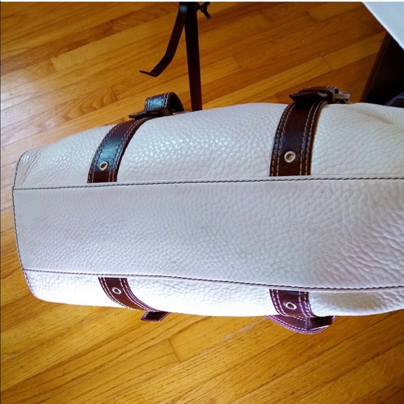 🔥Coach Handbag - Picture 4 of 5